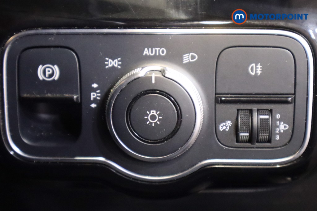 Mercedes-Benz A Class SE Automatic Diesel Hatchback - Stock Number (1610283) - 15th supplementary image