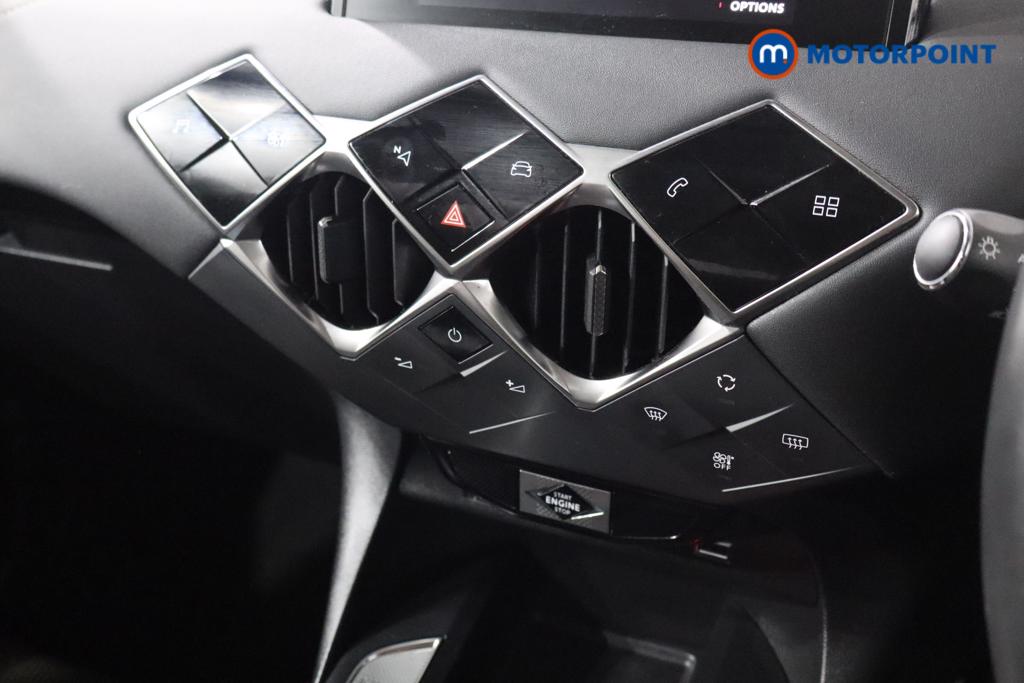 DS Ds 3 Bastille Manual Petrol SUV - Stock Number (1610348) - 4th supplementary image