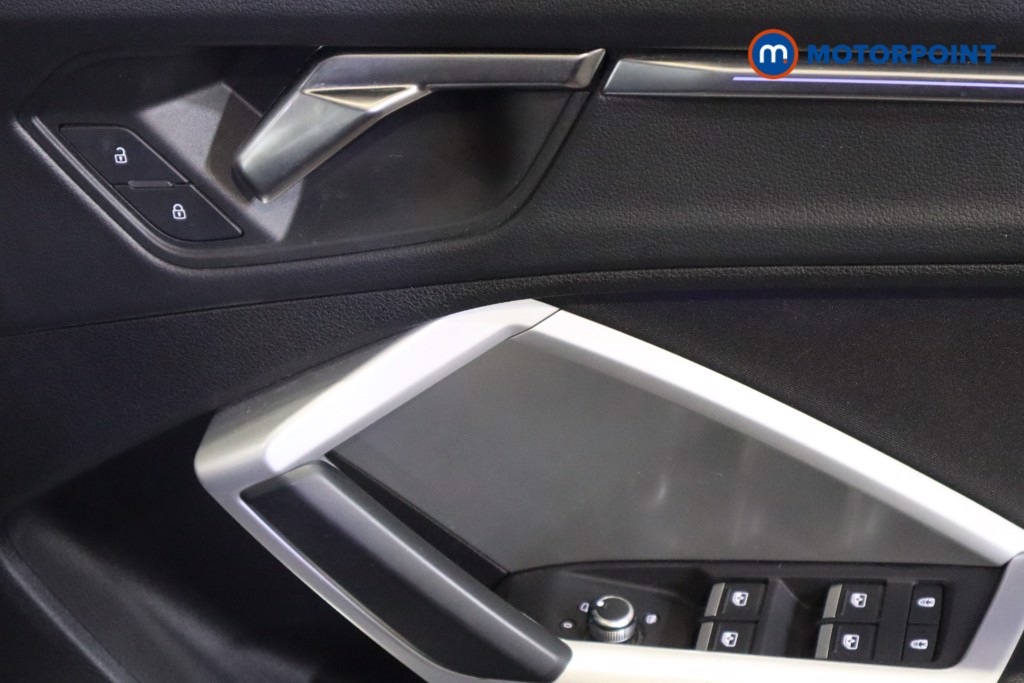 Audi Q3 Sport Automatic Petrol SUV - Stock Number (1610358) - 14th supplementary image