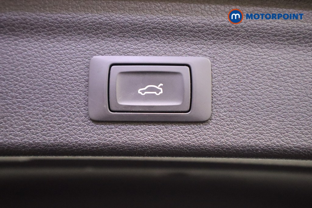 Audi Q3 Sport Automatic Petrol SUV - Stock Number (1610358) - 28th supplementary image