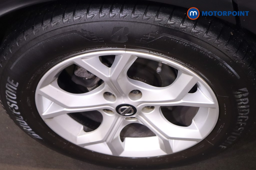 Nissan Juke N-Connecta Automatic Petrol SUV - Stock Number (1610499) - 12th supplementary image