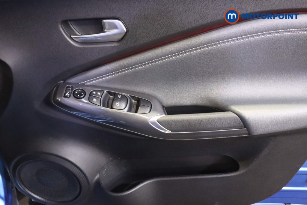 Nissan Juke N-Connecta Automatic Petrol SUV - Stock Number (1610499) - 13th supplementary image