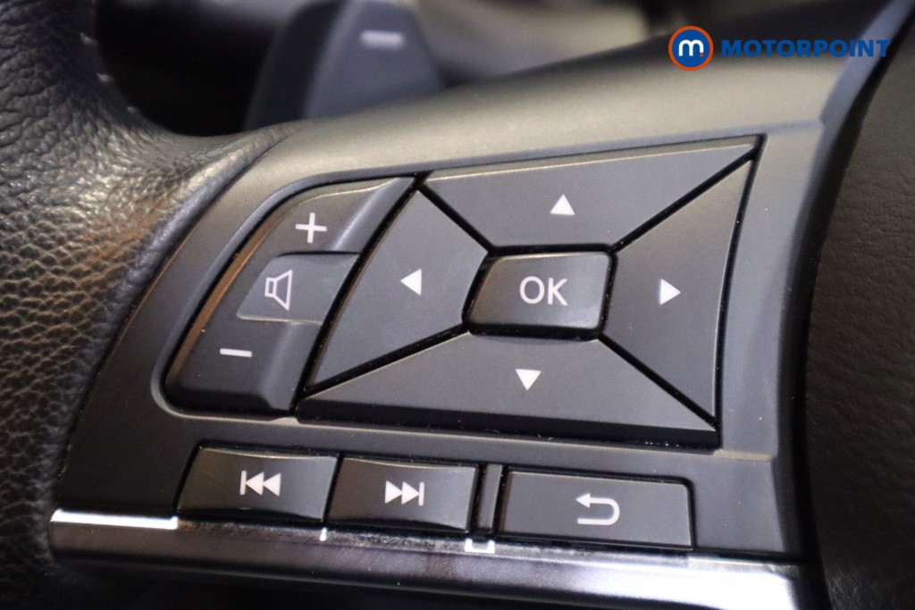 Nissan Juke N-Connecta Automatic Petrol SUV - Stock Number (1610499) - 18th supplementary image