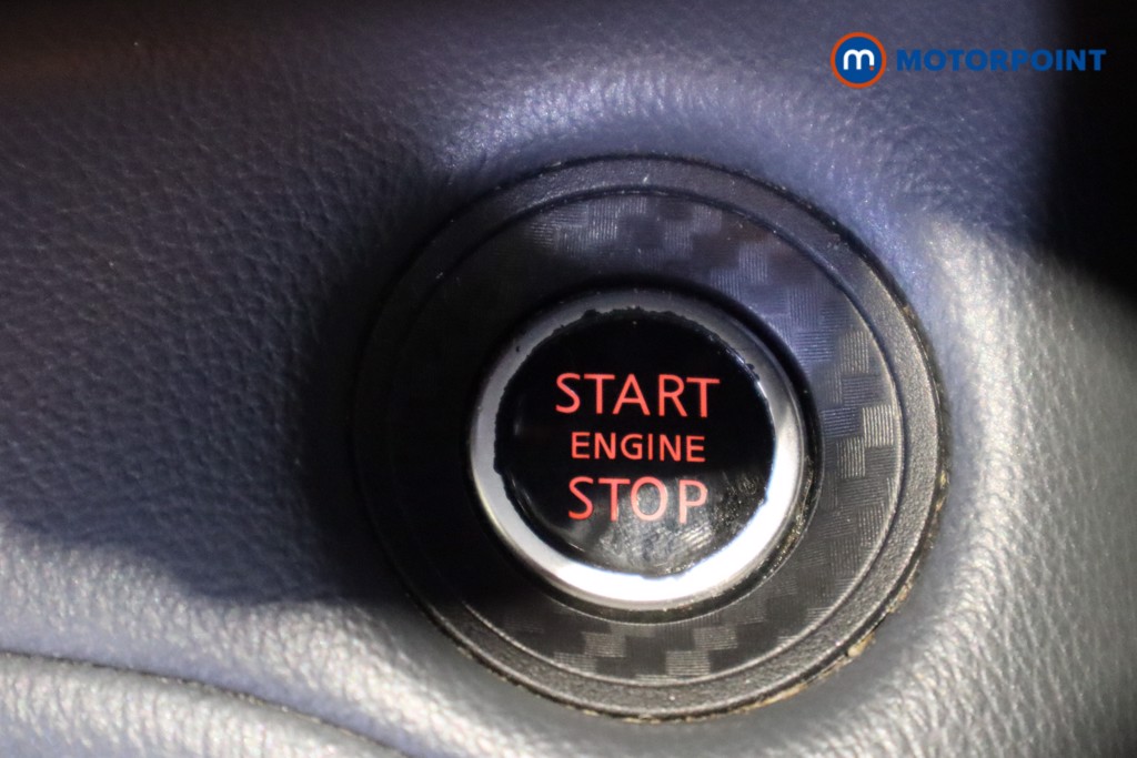 Nissan Juke N-Connecta Automatic Petrol SUV - Stock Number (1610499) - 22nd supplementary image