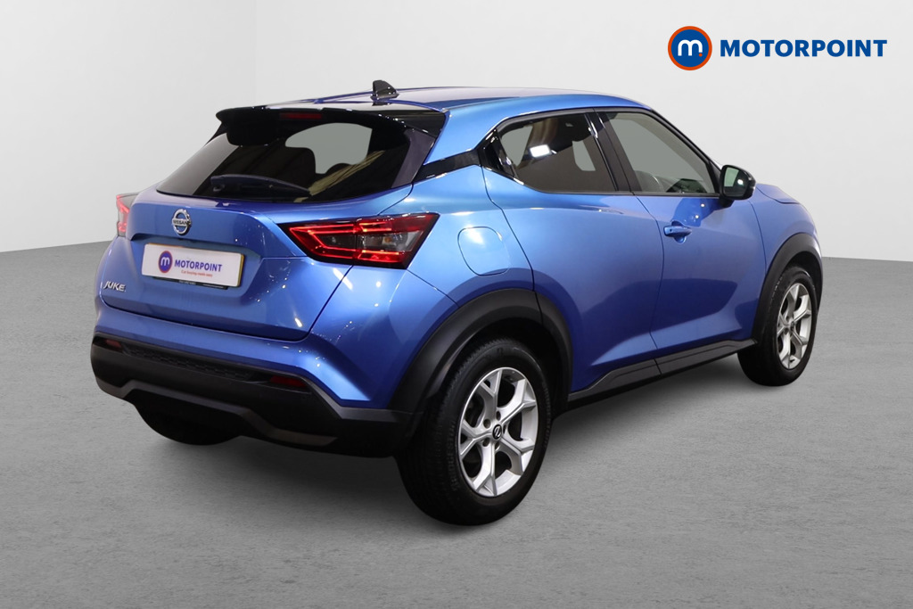 Nissan Juke N-Connecta Automatic Petrol SUV - Stock Number (1610499) - Drivers side rear corner