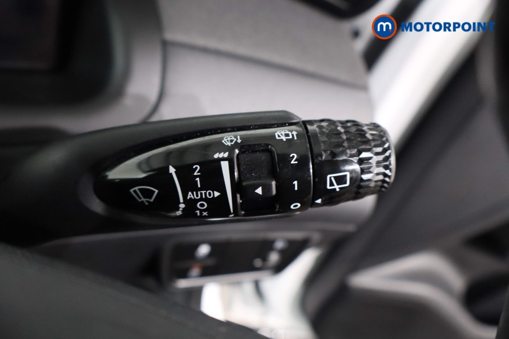 Hyundai Tucson Se Connect Manual Petrol SUV - Stock Number (1610583) - 15th supplementary image