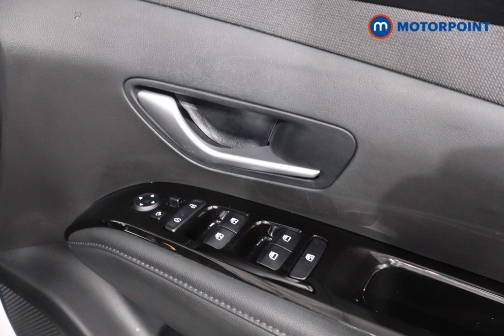 Hyundai Tucson Se Connect Manual Petrol SUV - Stock Number (1610583) - 22nd supplementary image