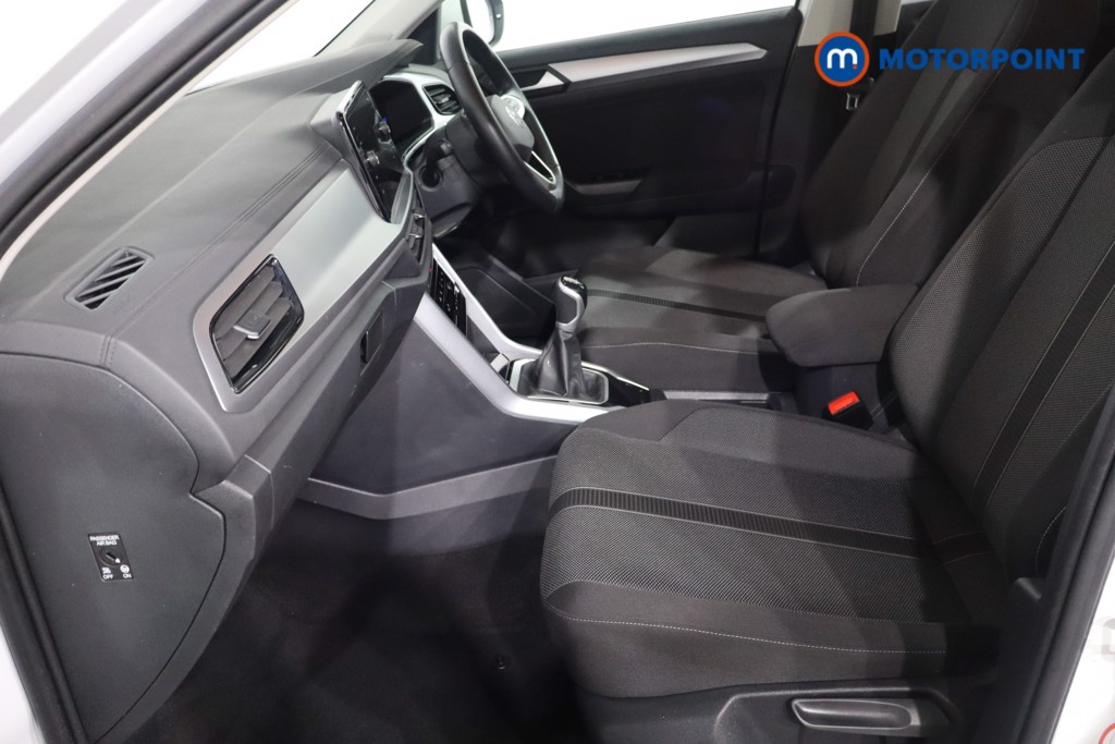 Volkswagen T-Roc Life Manual Petrol SUV - Stock Number (1610602) - 4th supplementary image