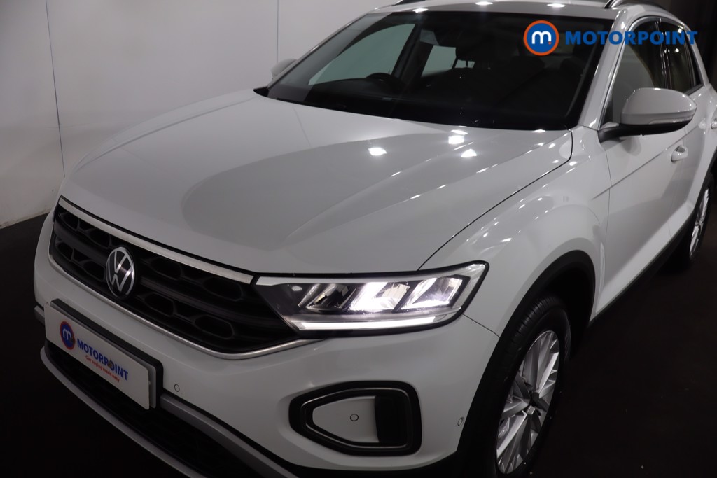 Volkswagen T-Roc Life Manual Petrol SUV - Stock Number (1610602) - 28th supplementary image