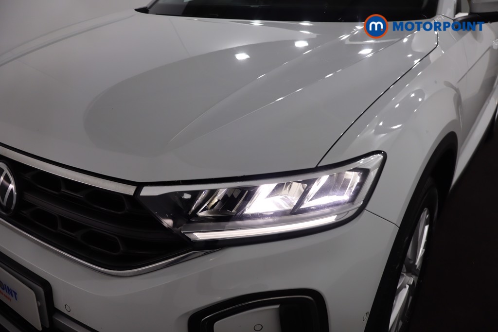 Volkswagen T-Roc Life Manual Petrol SUV - Stock Number (1610602) - 31st supplementary image