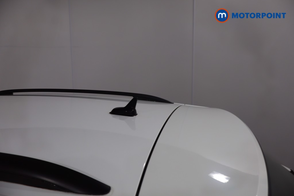 Volkswagen T-Roc Life Manual Petrol SUV - Stock Number (1610602) - 34th supplementary image