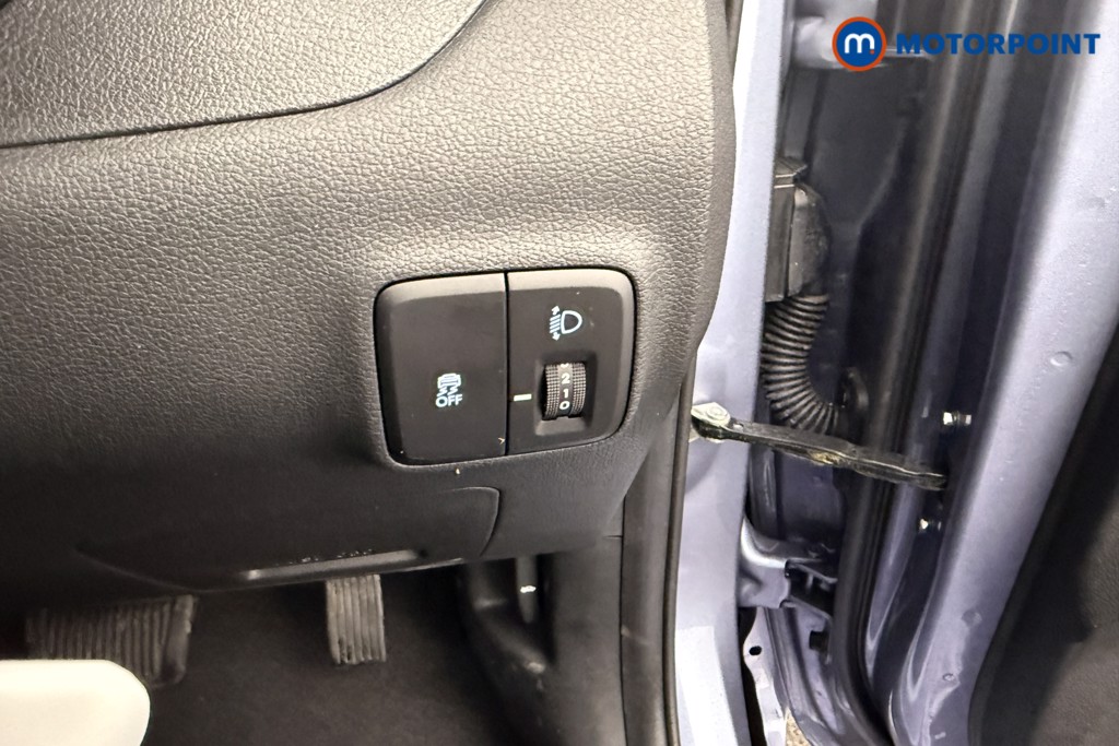 Hyundai I10 Advance Automatic Petrol Hatchback - Stock Number (1610672) - 14th supplementary image