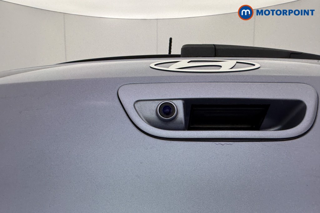 Hyundai I10 Advance Automatic Petrol Hatchback - Stock Number (1610672) - 18th supplementary image