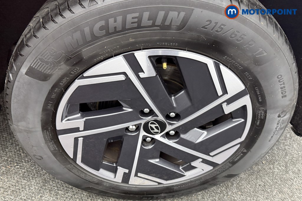 Hyundai Tucson Advance Manual Petrol SUV - Stock Number (1610740) - 31st supplementary image