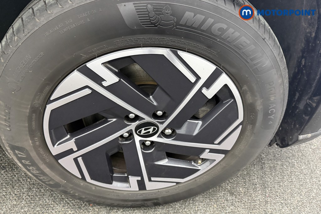 Hyundai Tucson Advance Manual Petrol SUV - Stock Number (1610861) - 32nd supplementary image