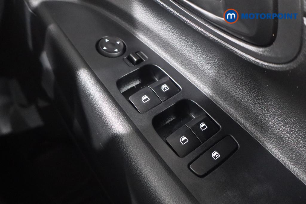 Hyundai I20 Advance Automatic Petrol Hatchback - Stock Number (1610874) - 14th supplementary image