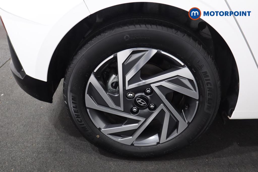 Hyundai I20 Advance Automatic Petrol Hatchback - Stock Number (1610874) - 32nd supplementary image