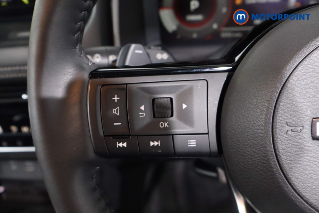 Nissan X-Trail N-Connecta Automatic Petrol SUV - Stock Number (1611134) - 7th supplementary image