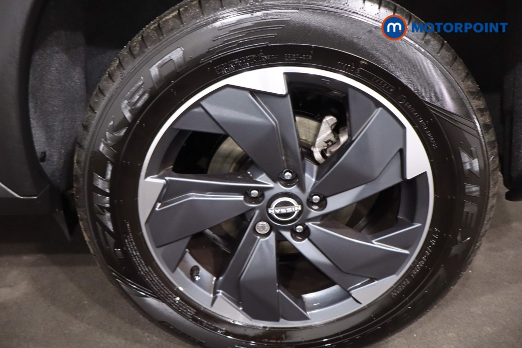 Nissan X-Trail N-Connecta Automatic Petrol SUV - Stock Number (1611134) - 12th supplementary image