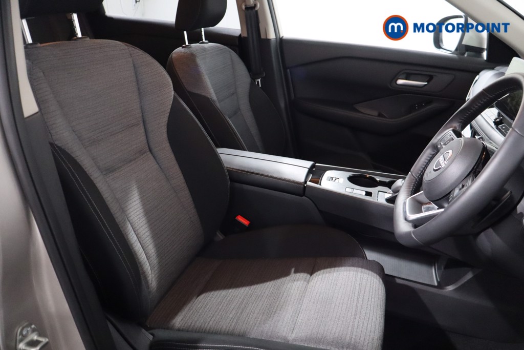 Nissan X-Trail N-Connecta Automatic Petrol SUV - Stock Number (1611134) - 23rd supplementary image