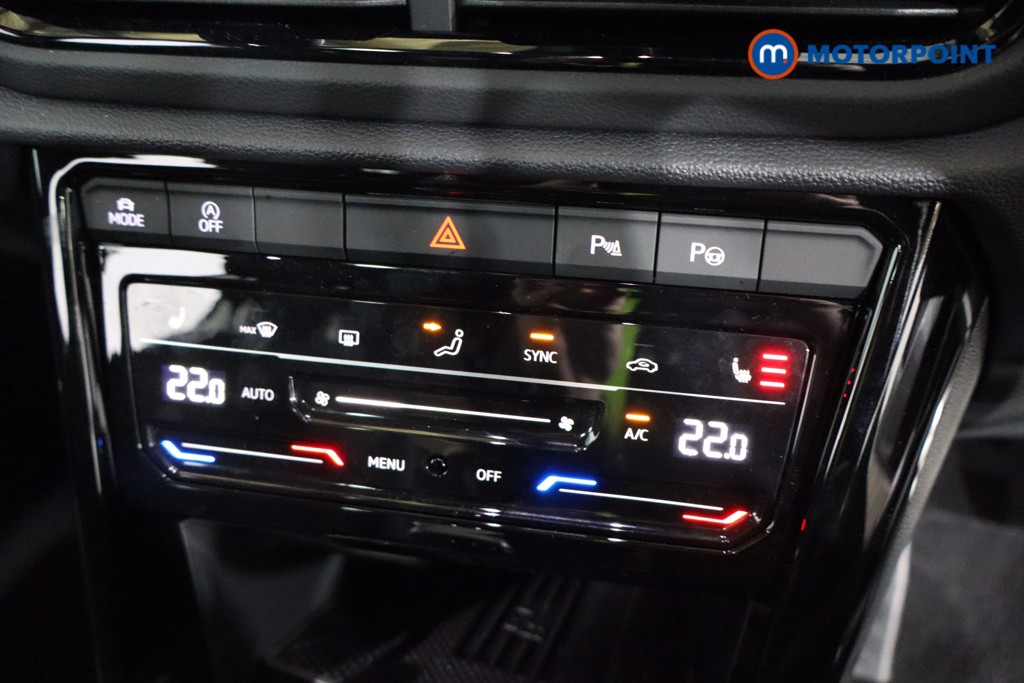 Volkswagen T-Roc Black Edition Automatic Petrol SUV - Stock Number (1611150) - 11th supplementary image