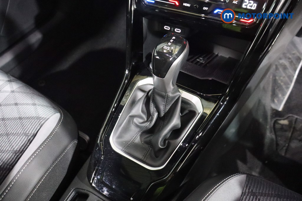 Volkswagen T-Roc Black Edition Automatic Petrol SUV - Stock Number (1611150) - 12th supplementary image