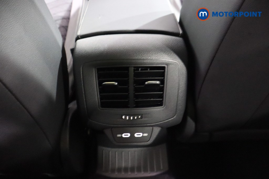 Volkswagen T-Roc Black Edition Automatic Petrol SUV - Stock Number (1611150) - 22nd supplementary image