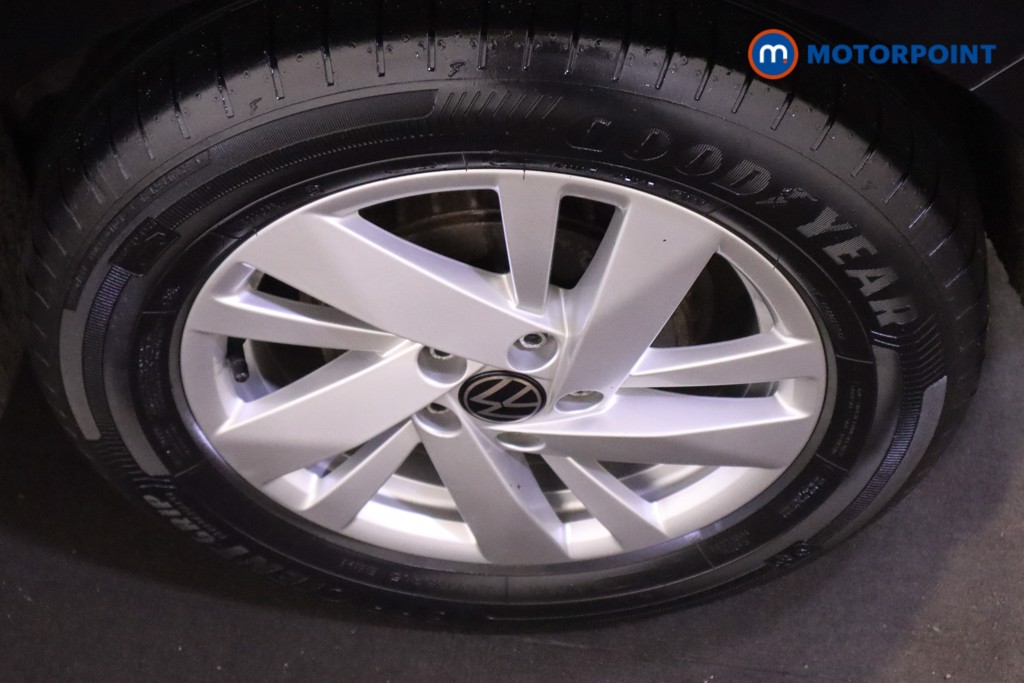 Volkswagen Polo Life Manual Petrol Hatchback - Stock Number (1611201) - 9th supplementary image