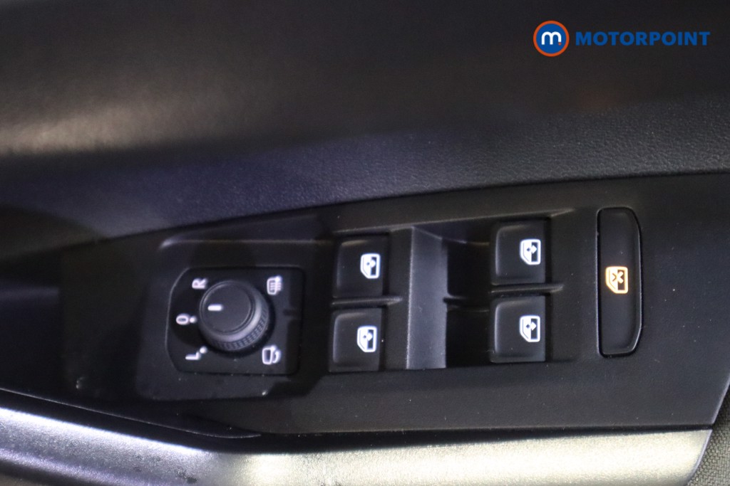 Volkswagen Polo Life Manual Petrol Hatchback - Stock Number (1611201) - 15th supplementary image