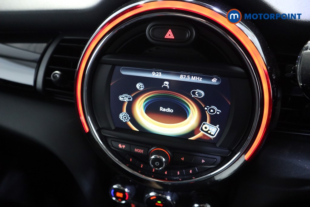 Mini Hatchback ONE Manual Petrol Hatchback - Stock Number (1611418) - 4th supplementary image