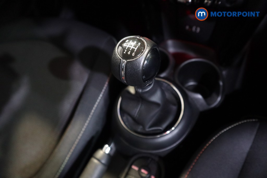 Mini Hatchback ONE Manual Petrol Hatchback - Stock Number (1611418) - 7th supplementary image