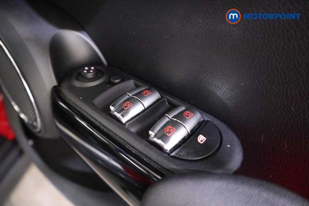 Mini Hatchback ONE Manual Petrol Hatchback - Stock Number (1611418) - 9th supplementary image