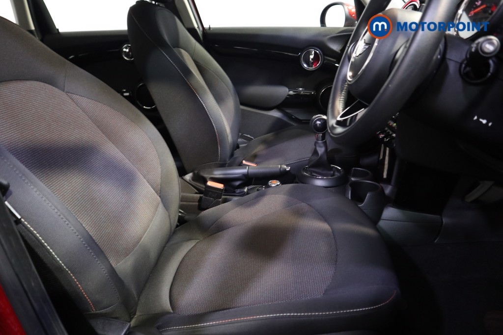 Mini Hatchback ONE Manual Petrol Hatchback - Stock Number (1611418) - 11th supplementary image