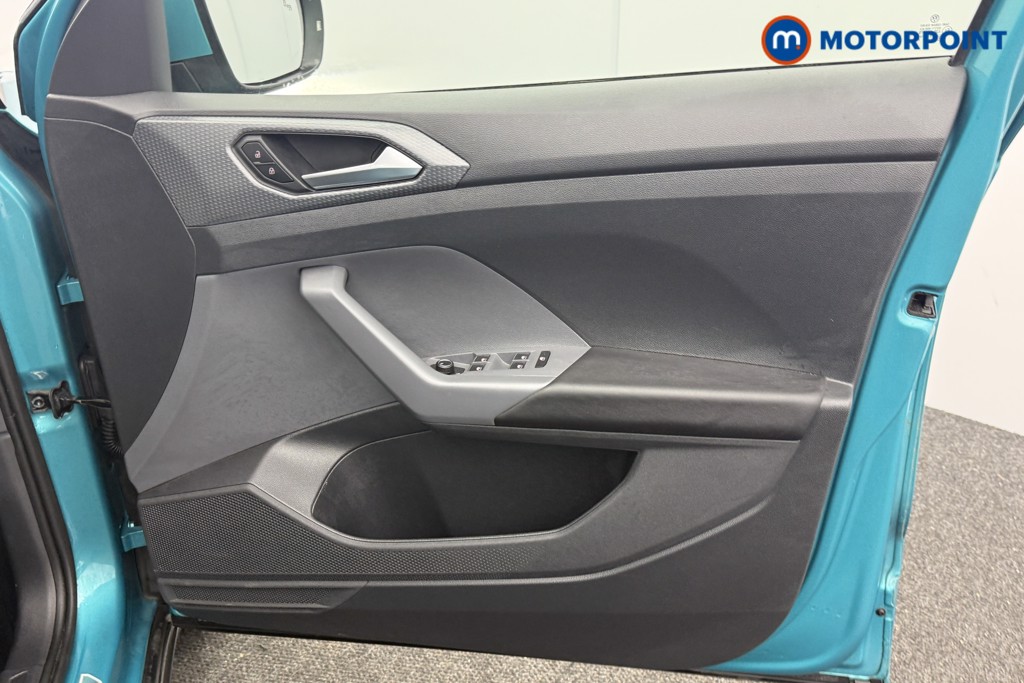 Volkswagen T-Cross R-Line Automatic Petrol SUV - Stock Number (1611635) - 18th supplementary image