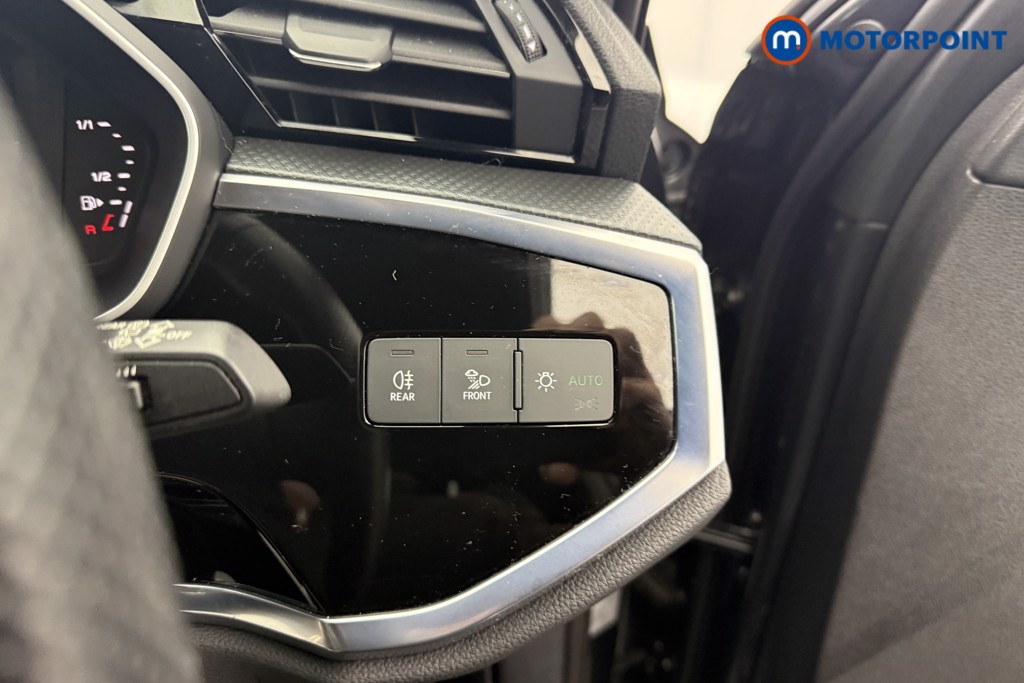Audi Q3 S Line Manual Petrol SUV - Stock Number (1611693) - 15th supplementary image