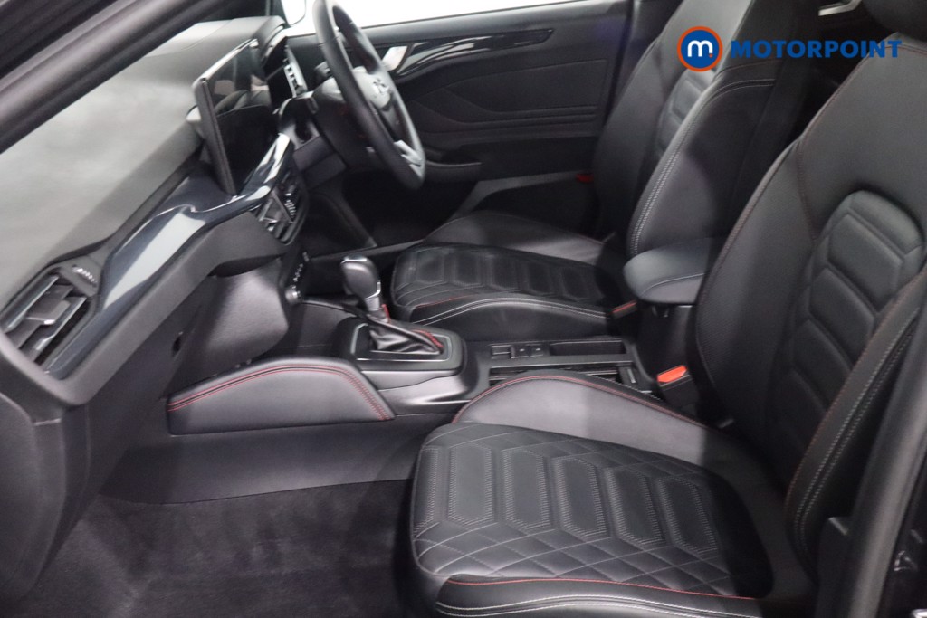Ford Focus St-Line X Automatic Petrol Estate - Stock Number (1611706) - 4th supplementary image