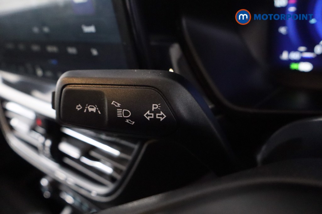 Ford Focus St-Line X Automatic Petrol Estate - Stock Number (1611706) - 14th supplementary image