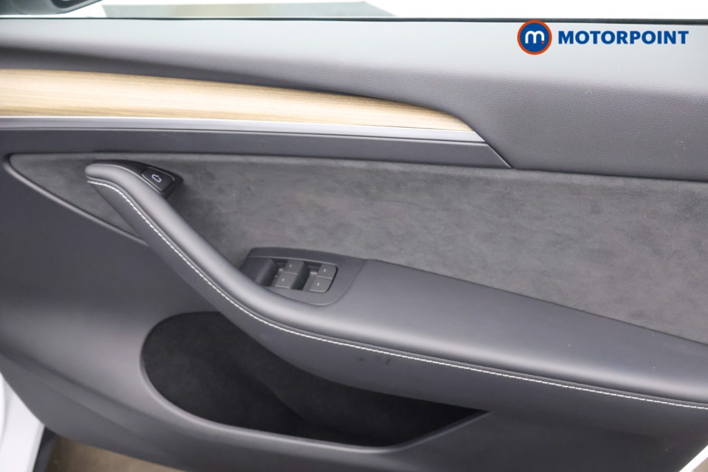 Tesla Model Y Long Range Automatic Electric SUV - Stock Number (1611850) - 7th supplementary image