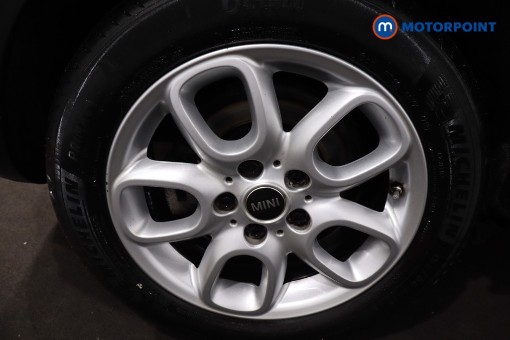 Mini Hatchback Cooper S Classic Automatic Petrol Hatchback - Stock Number (1611870) - 9th supplementary image