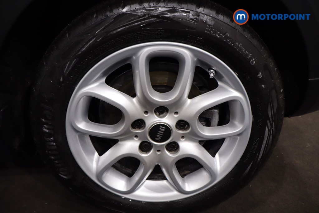 Mini Hatchback Cooper S Classic Automatic Petrol Hatchback - Stock Number (1611870) - 12th supplementary image