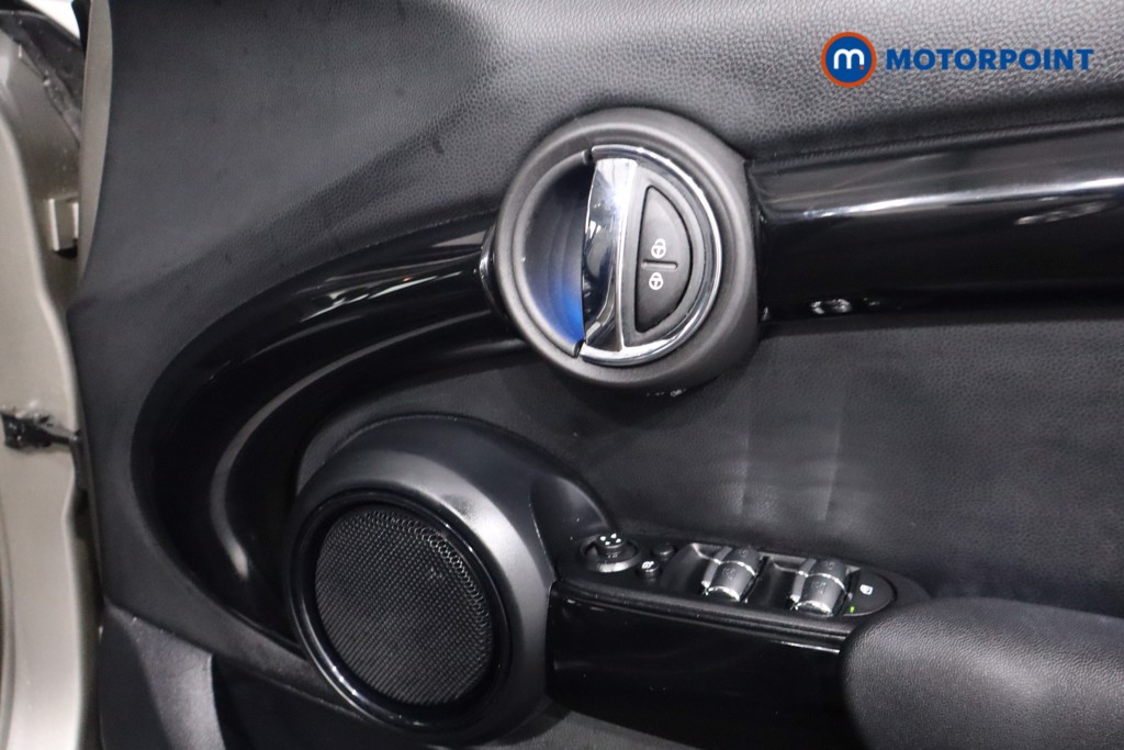 Mini Hatchback Cooper S Classic Automatic Petrol Hatchback - Stock Number (1611870) - 23rd supplementary image