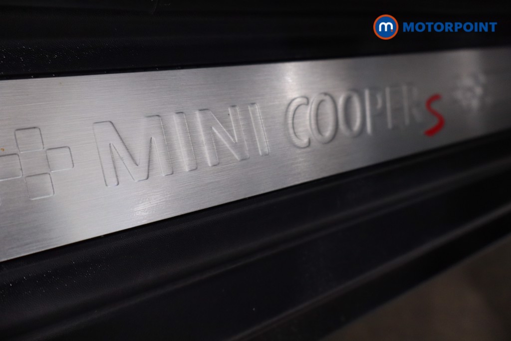 Mini Hatchback Cooper S Classic Automatic Petrol Hatchback - Stock Number (1611870) - 24th supplementary image