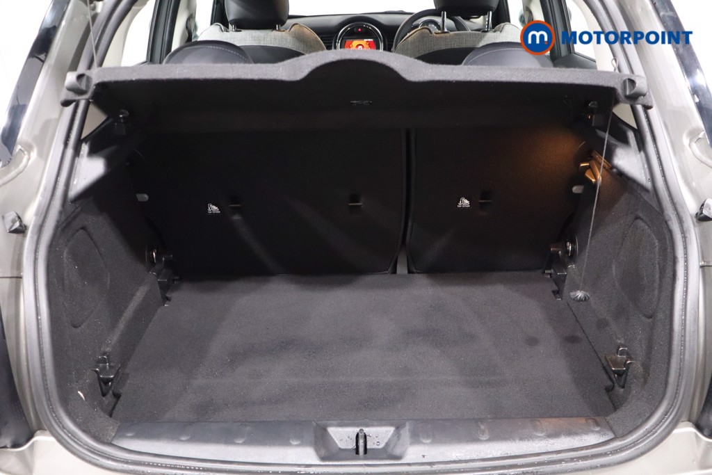 Mini Hatchback Cooper S Classic Automatic Petrol Hatchback - Stock Number (1611870) - 40th supplementary image