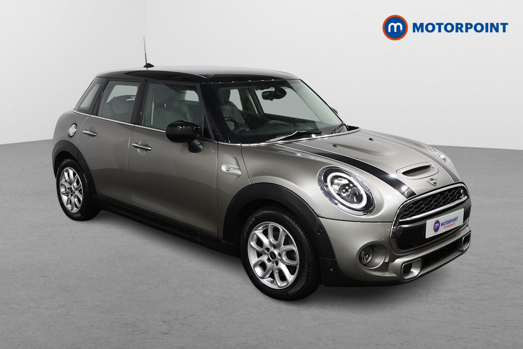 Mini Hatchback Cooper S Classic Automatic Petrol Hatchback - Stock Number (1611870) - Drivers side front corner