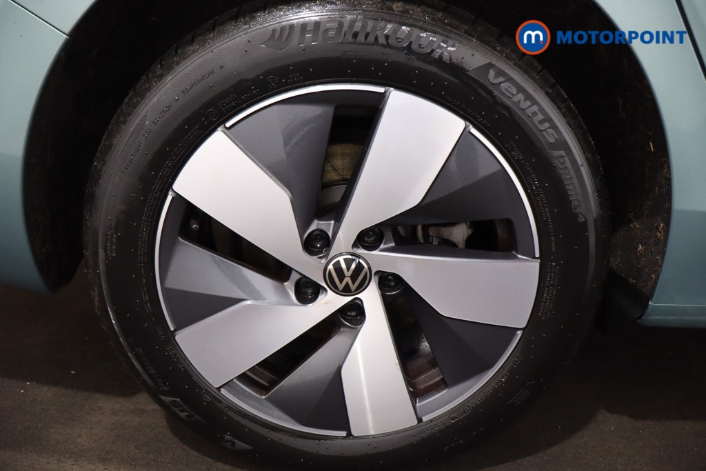 Volkswagen Passat Life Automatic Petrol Plug-In Hybrid Estate - Stock Number (1611983) - 9th supplementary image