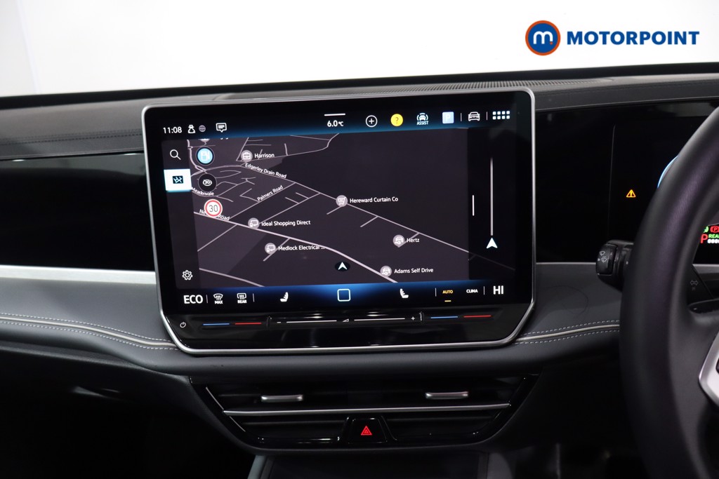 Volkswagen Passat Life Automatic Petrol Plug-In Hybrid Estate - Stock Number (1611983) - 20th supplementary image