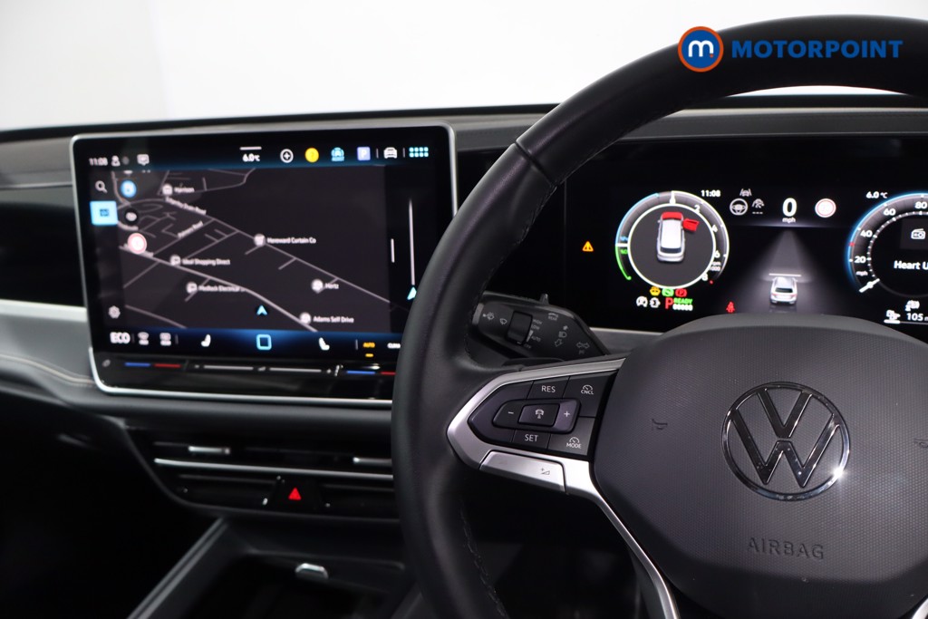 Volkswagen Passat Life Automatic Petrol Plug-In Hybrid Estate - Stock Number (1611983) - 21st supplementary image