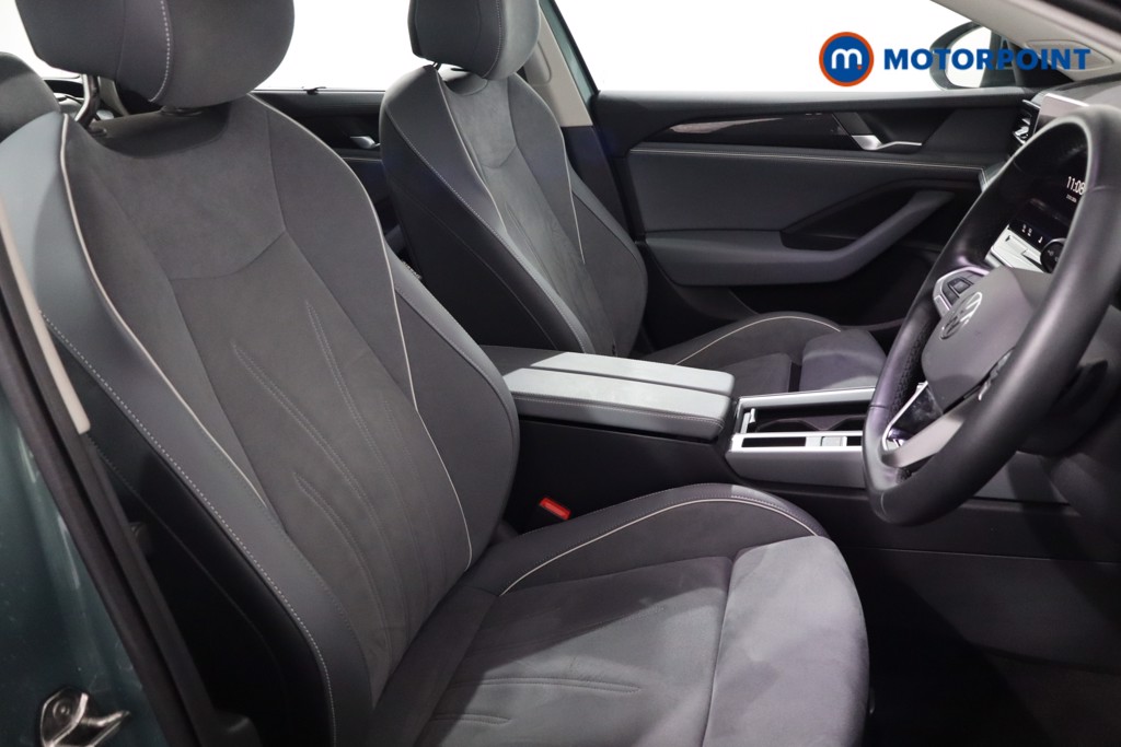 Volkswagen Passat Life Automatic Petrol Plug-In Hybrid Estate - Stock Number (1611983) - 23rd supplementary image