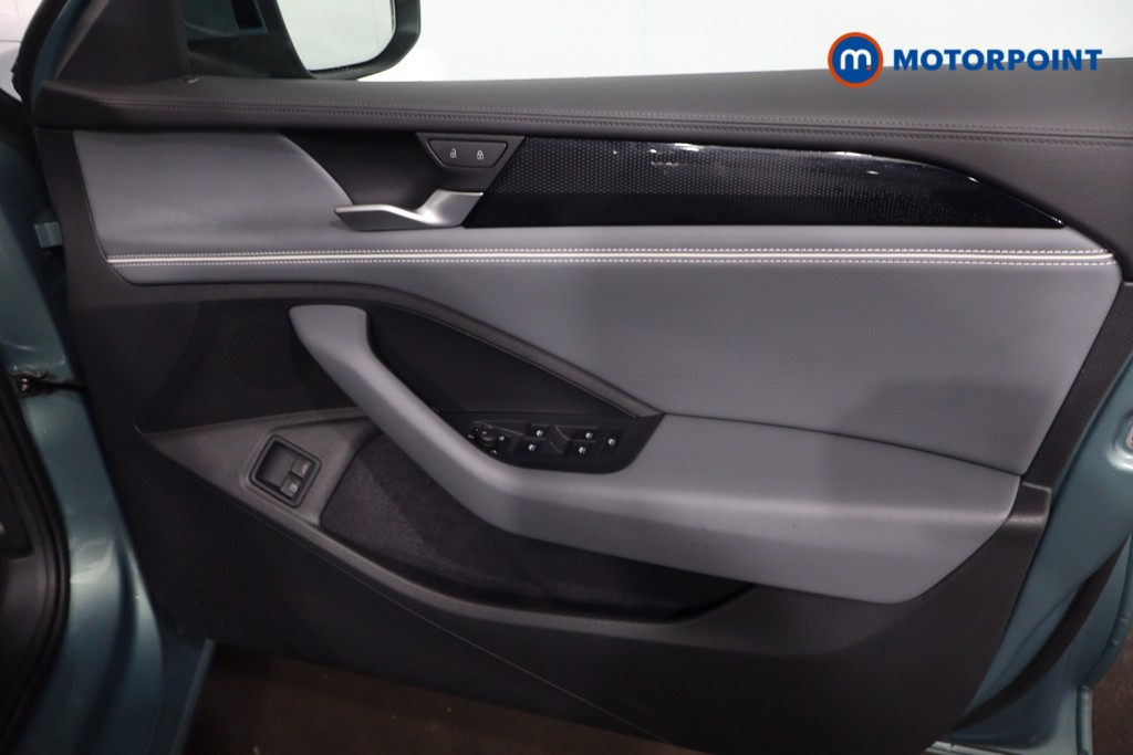 Volkswagen Passat Life Automatic Petrol Plug-In Hybrid Estate - Stock Number (1611983) - 24th supplementary image