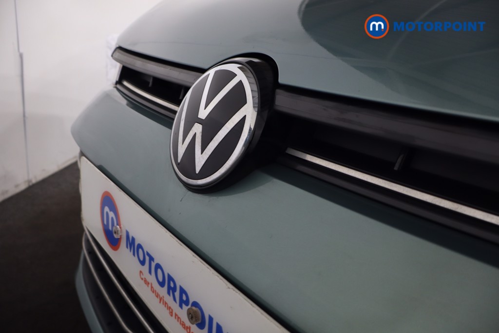 Volkswagen Passat Life Automatic Petrol Plug-In Hybrid Estate - Stock Number (1611983) - 30th supplementary image